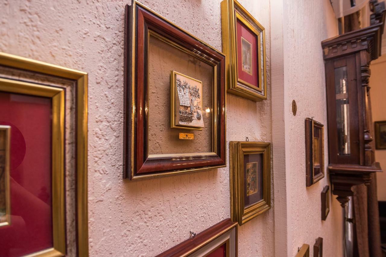 Lia'S Guest House Тбилиси Екстериор снимка